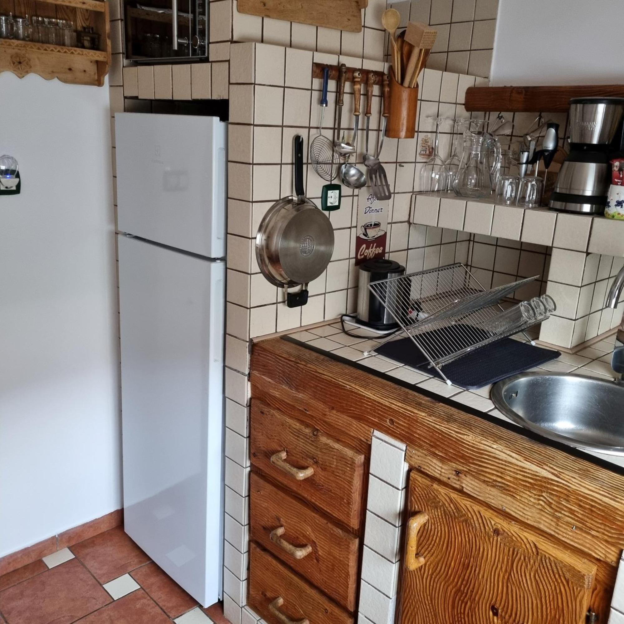 Kertvarosi Apartman Тисауйварош Екстериор снимка