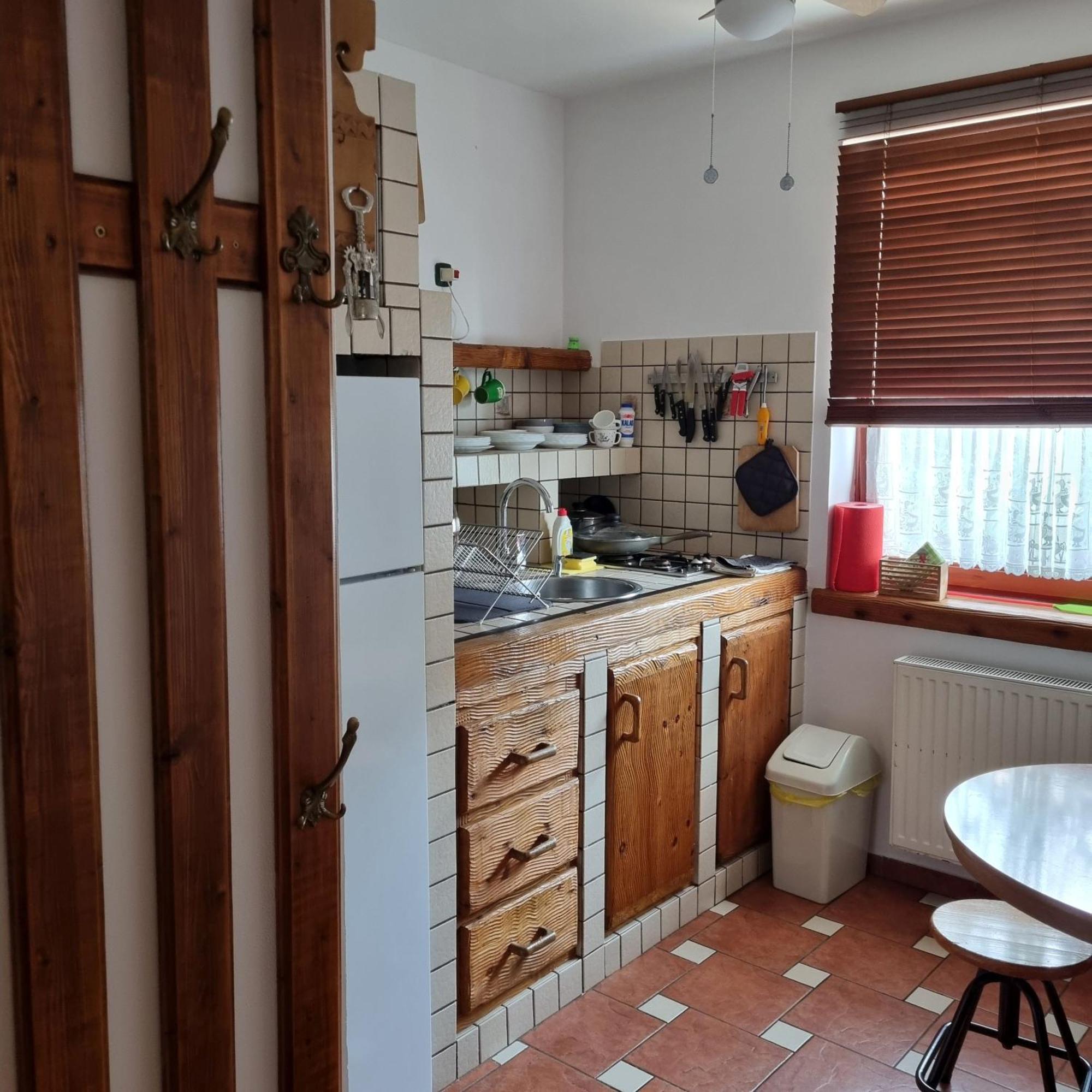 Kertvarosi Apartman Тисауйварош Екстериор снимка